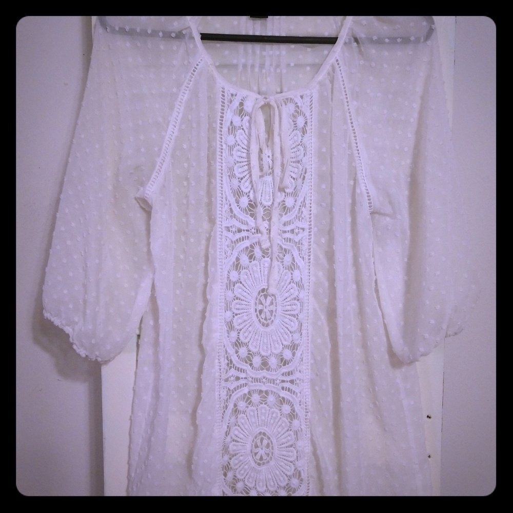 Rue 21  Medium white lace long sleeve shirt